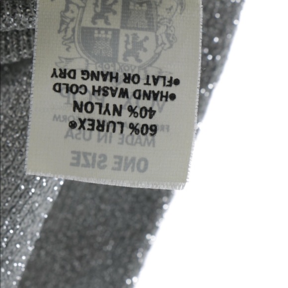 ✨Silver Sparkle Metallic Crop Top w/ Gloves OS - Picture 8 of 8